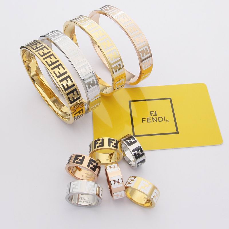 Fendi ring 04lyx37